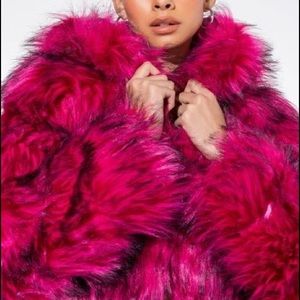 LAST ONE!!!😍Hot Pink Faux Fur jacket